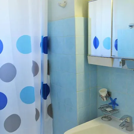Apartmán Appart 4 Pieces, Piscines, Parking, Animaux Admis - Fr-1-251-553 *